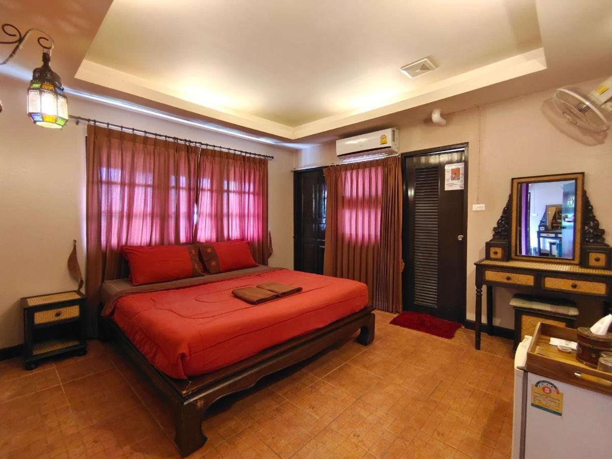 Wualai Boutique By Lanna Oriental Hotel Чиангмай Екстериор снимка