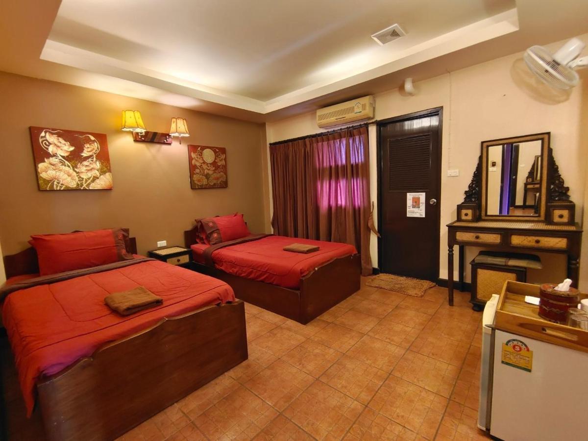 Wualai Boutique By Lanna Oriental Hotel Чиангмай Екстериор снимка